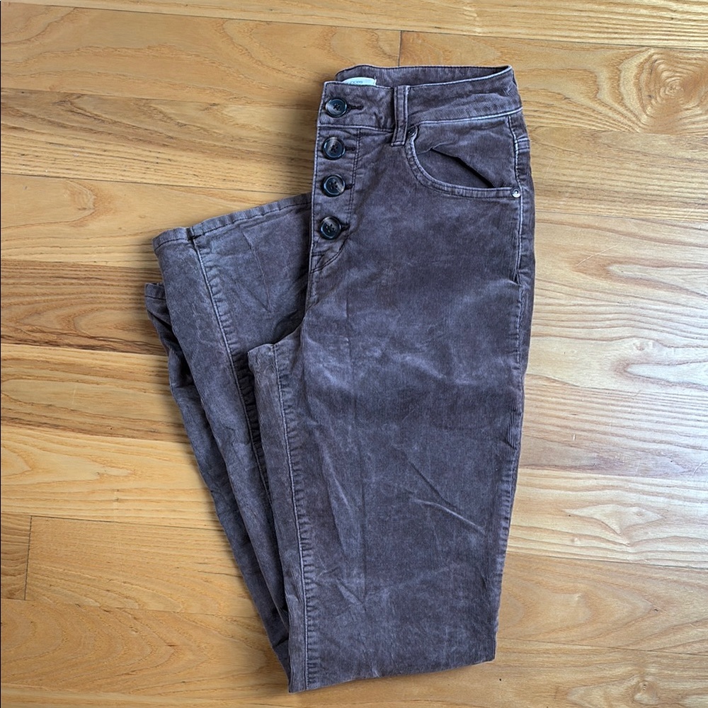 Maurice’s Brown corduroys